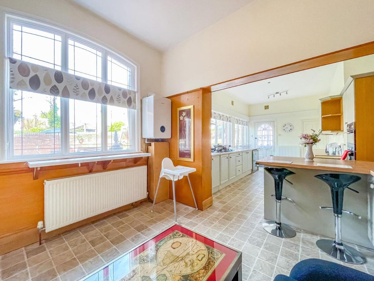 *Re9Bc* For Your Most Relaxed & Cosy Stay + Free Parking + Free Fast Wifi * Leeds  Exterior foto