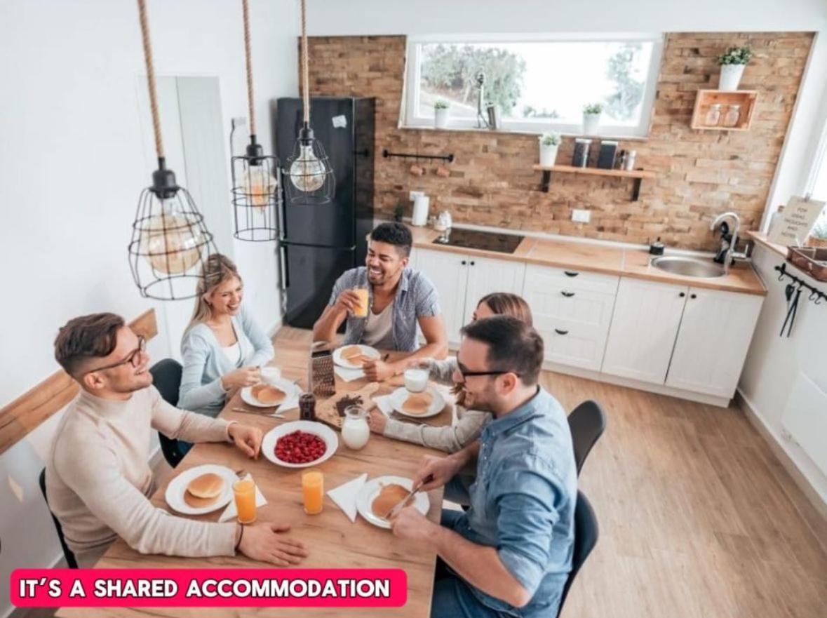 *Re9Bc* For Your Most Relaxed & Cosy Stay + Free Parking + Free Fast Wifi * Leeds  Exterior foto